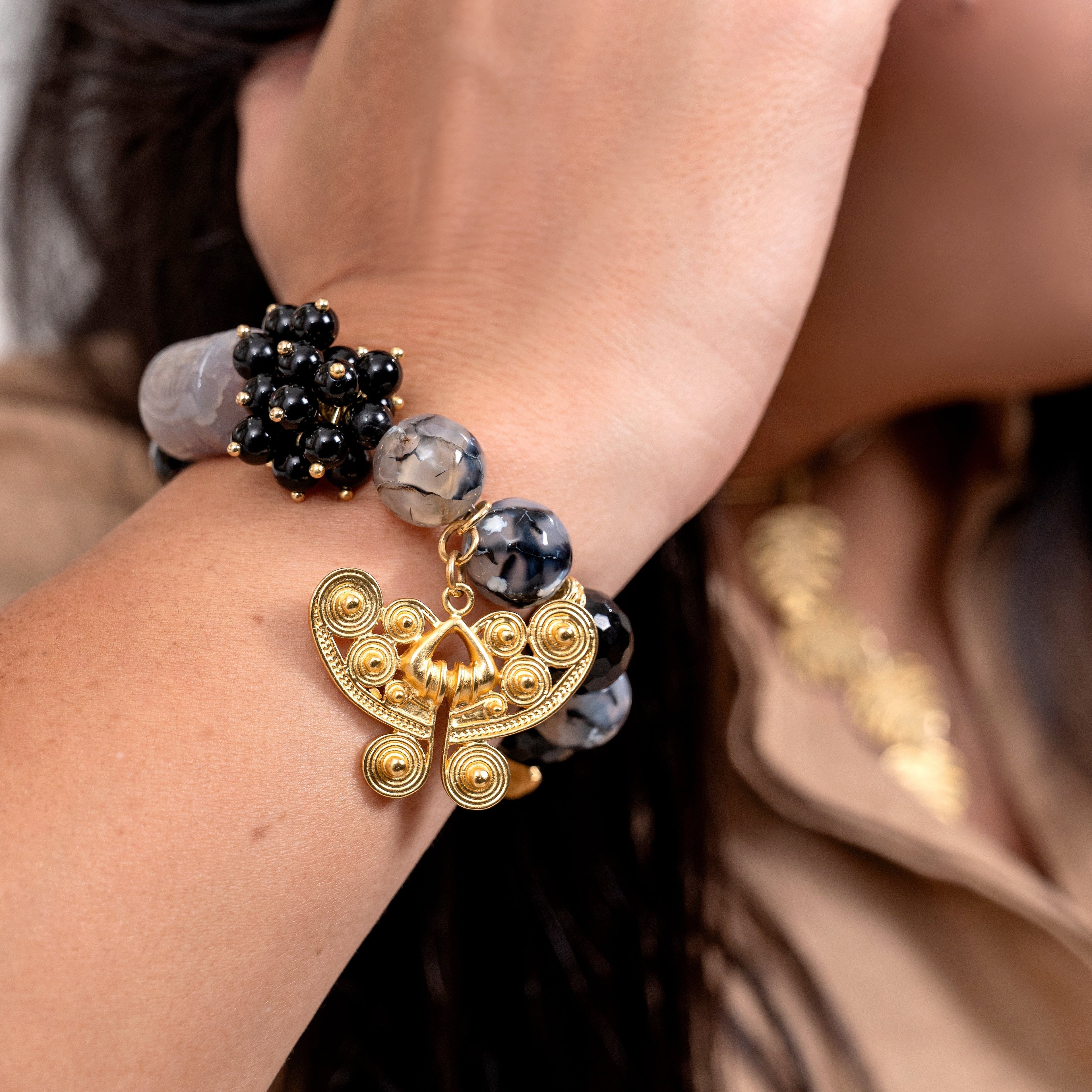 Unvergesslich - Ausdrucksstarke Armbänder für selbstbewusste Frauen